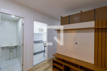 Studio de kitnet/studio para alugar com 1 quarto, 27m² em Conjunto Residencial José Bonifácio, São Paulo