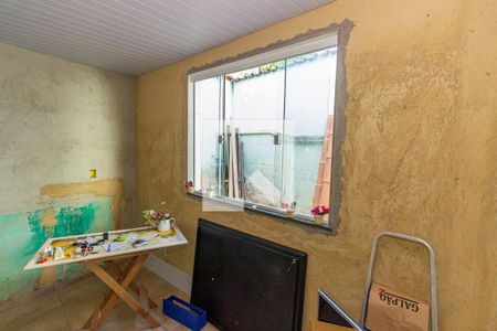 Sala de casa para alugar com 2 quartos, 360m² em Marechal Hermes, Rio de Janeiro