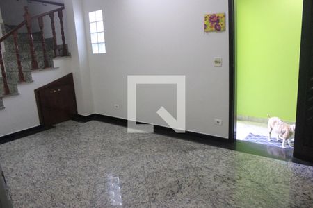 Sala de casa para alugar com 3 quartos, 225m² em Vila Galvão, Guarulhos