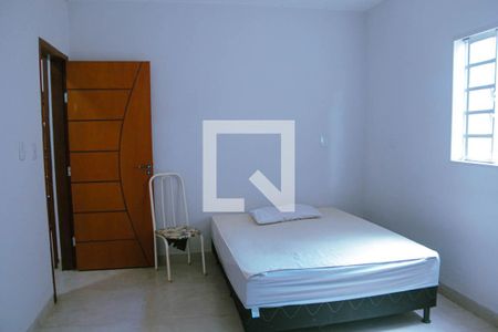 Quarto Suíte 2 de casa para alugar com 2 quartos, 400m² em Jardim Novo Mundo, Goiânia