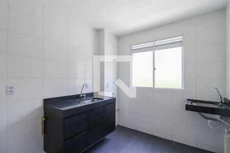 Cozinha de apartamento para alugar com 1 quarto, 43m² em Parque Sao Vicente, Mauá