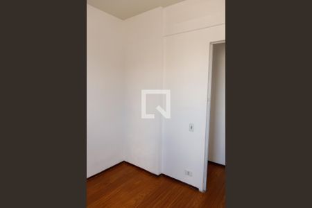 Quarto 1 de apartamento à venda com 2 quartos, 55m² em Km 18, Osasco