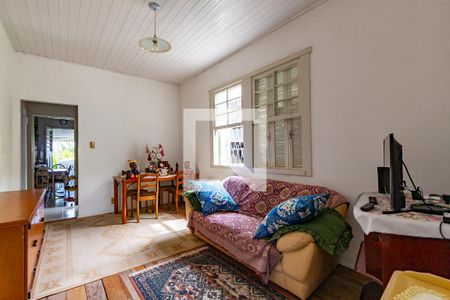 Sala de casa à venda com 3 quartos, 150m² em Cascata, Porto Alegre