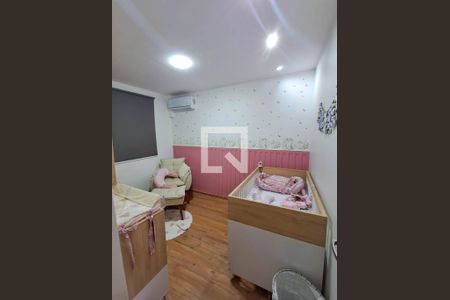 Quarto 1 de apartamento para alugar com 2 quartos, 47m² em Centro, Nova Iguaçu