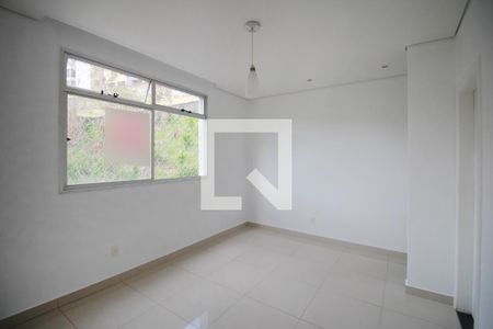 Sala de apartamento para alugar com 2 quartos, 64m² em Estoril, Belo Horizonte