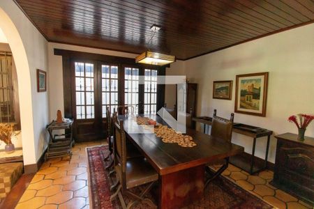 Sala de casa para alugar com 4 quartos, 300m² em São Francisco, Niterói