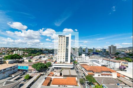 Sala 2 de apartamento para alugar com 3 quartos, 150m² em Barreiro, Belo Horizonte