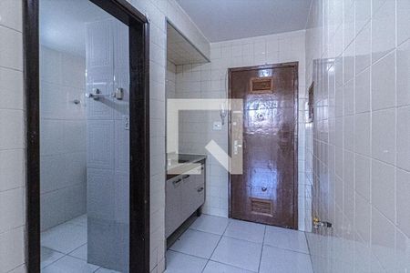 Cozinha de apartamento para alugar com 1 quarto, 28m² em Liberdade, São Paulo