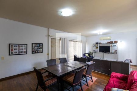 Sala de Jantar de casa à venda com 3 quartos, 321m² em Vila Sofia, São Paulo