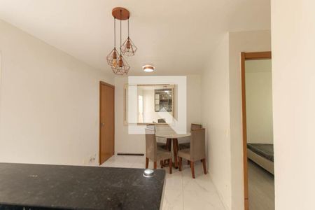 Sala de apartamento para alugar com 2 quartos, 38m² em Bom Jesus, São José dos Pinhais