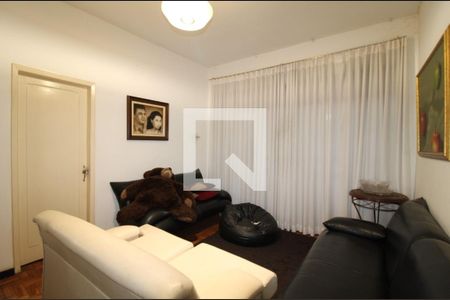 Sala de casa à venda com 4 quartos, 200m² em Serra, Belo Horizonte