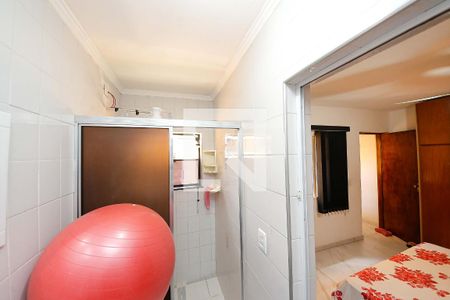 Banheiro Suíte de casa à venda com 3 quartos, 360m² em Vila Tolstoi, São Paulo