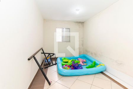 Quarto 2 de casa à venda com 2 quartos, 52m² em Conjunto Residencial José Bonifácio, São Paulo