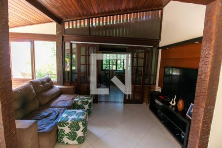 Sala de casa de condomínio à venda com 4 quartos, 310m² em Vila Progresso, Niterói