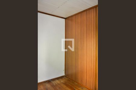 Quarto de casa para alugar com 2 quartos, 76m² em Nonoai, Porto Alegre