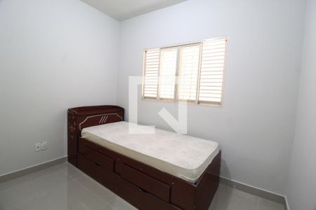 Quarto 1 de casa para alugar com 3 quartos, 150m² em Santa Mônica, Uberlândia