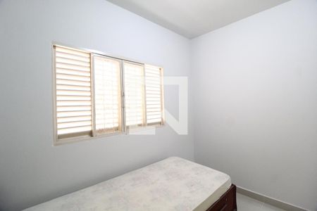 Quarto 1 de casa para alugar com 3 quartos, 150m² em Santa Mônica, Uberlândia