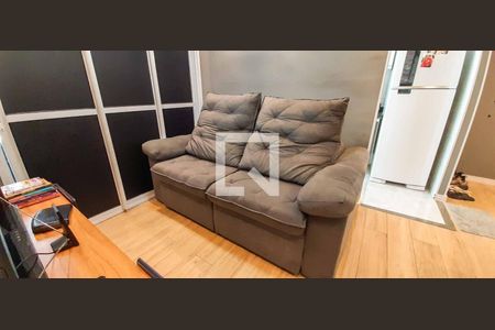 Sala de Estar de apartamento para alugar com 2 quartos, 50m² em Padroeira, Osasco