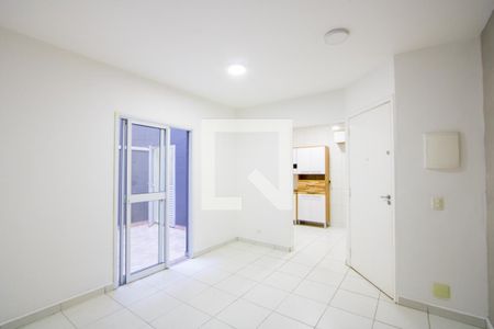 Sala de apartamento para alugar com 2 quartos, 55m² em Vila Valparaíso, Santo André