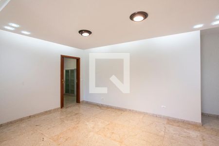 Sala 3 de casa para alugar com 3 quartos, 340m² em Cidade Jardim, Uberlândia