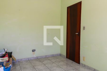 Quarto 1 - Casa 1 de casa para alugar com 3 quartos, 550m² em Quintino Bocaiúva, Rio de Janeiro