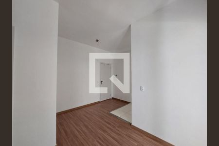 Sala de apartamento à venda com 2 quartos, 44m² em Jurubatuba, São Paulo