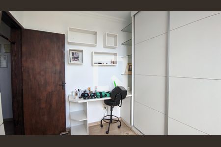 Quarto 2 de apartamento à venda com 4 quartos, 176m² em Pirajá, Belo Horizonte