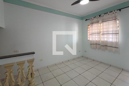 Sala de casa para alugar com 3 quartos, 160m² em Parque Residencial Vila União, Campinas