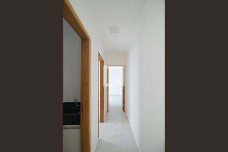 Corredor de apartamento à venda com 2 quartos, 44m² em Vila Germinal, São Paulo