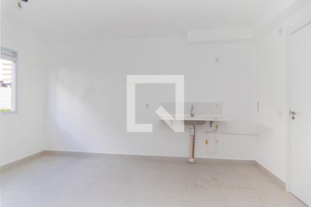 Sala/Cozinha de apartamento para alugar com 2 quartos, 32m² em Colônia (zona Leste), São Paulo