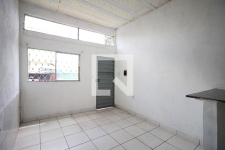 Sala de apartamento para alugar com 2 quartos, 70m² em Pompéia, Belo Horizonte