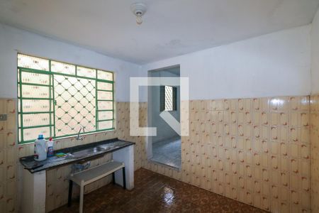 Cozinha de casa para alugar com 1 quarto, 45m² em Santa Maria, São Caetano do Sul