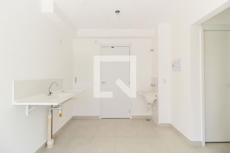 Sala/Cozinha de apartamento para alugar com 2 quartos, 33m² em Colônia (zona Leste), São Paulo