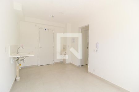 Sala/Cozinha de apartamento para alugar com 2 quartos, 33m² em Colônia (zona Leste), São Paulo