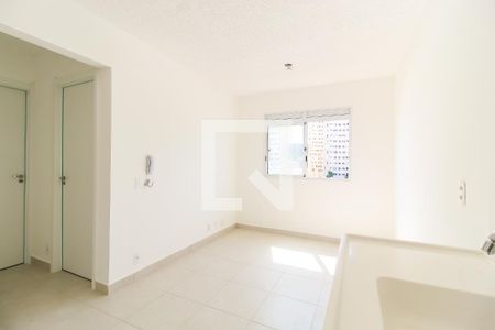 Sala/Cozinha de apartamento para alugar com 2 quartos, 33m² em Colônia (zona Leste), São Paulo