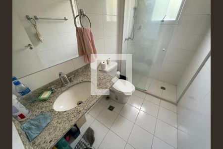 Banheiro da Suíte 1 de casa de condomínio para alugar com 3 quartos, 300m² em Jardim Barbacena, Cotia