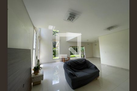 Sala de casa de condomínio para alugar com 3 quartos, 300m² em Jardim Barbacena, Cotia