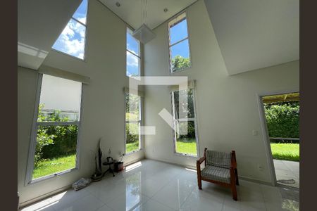 Sala de casa de condomínio para alugar com 3 quartos, 300m² em Jardim Barbacena, Cotia