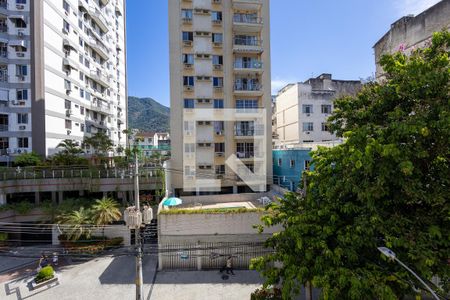 Sala Vista de apartamento à venda com 2 quartos, 70m² em Tijuca, Rio de Janeiro