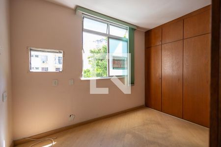 Quarto 1 de apartamento à venda com 2 quartos, 70m² em Tijuca, Rio de Janeiro