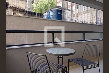 Varanda de kitnet/studio à venda com 1 quarto, 26m² em Paraíso, São Paulo