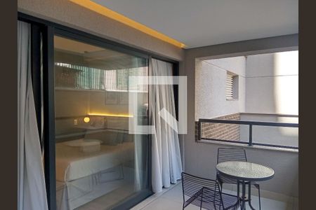 Varanda de kitnet/studio à venda com 1 quarto, 26m² em Paraíso, São Paulo