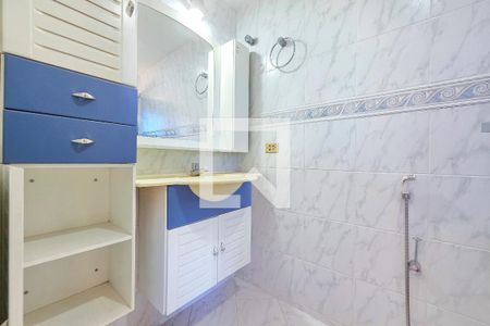 Banheiro da Suíte de apartamento para alugar com 3 quartos, 171m² em Vila Adyana, São José dos Campos