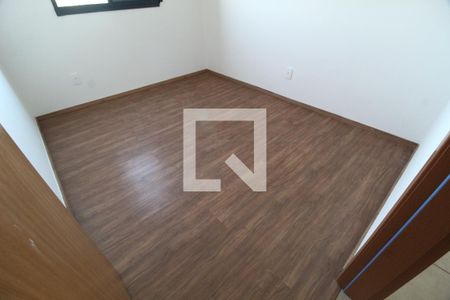 Quarto 1 de apartamento para alugar com 2 quartos, 50m² em Grand Ville, Uberlândia