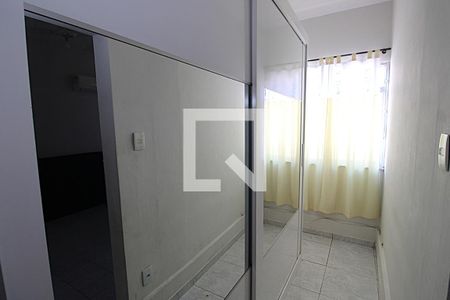 Closet do Quarto 1 de casa à venda com 3 quartos, 120m² em Quintino Bocaiúva, Rio de Janeiro