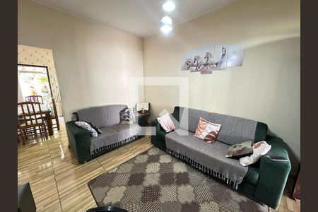 Sala de estar de casa à venda com 3 quartos, 126m² em Vila Moreira, Guarulhos