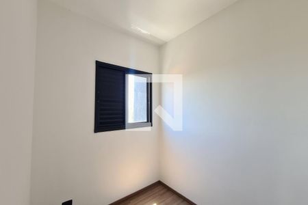 Quarto 1 de apartamento para alugar com 2 quartos, 40m² em Vila Fernandes, São Paulo