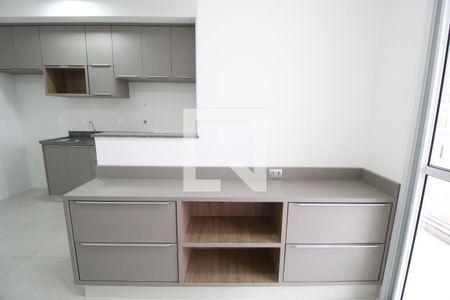 Sala de apartamento para alugar com 2 quartos, 70m² em Jaraguá, Uberlândia