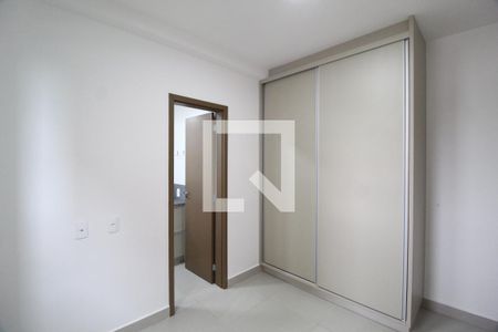 Quarto - Suíte de apartamento para alugar com 2 quartos, 70m² em Jaraguá, Uberlândia