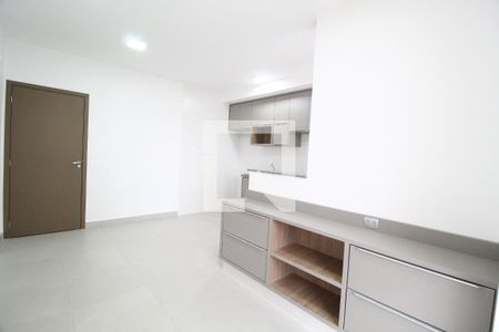 Sala de apartamento para alugar com 2 quartos, 70m² em Jaraguá, Uberlândia